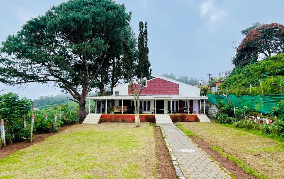 Nilgiris Inn Котагири Экстерьер фото