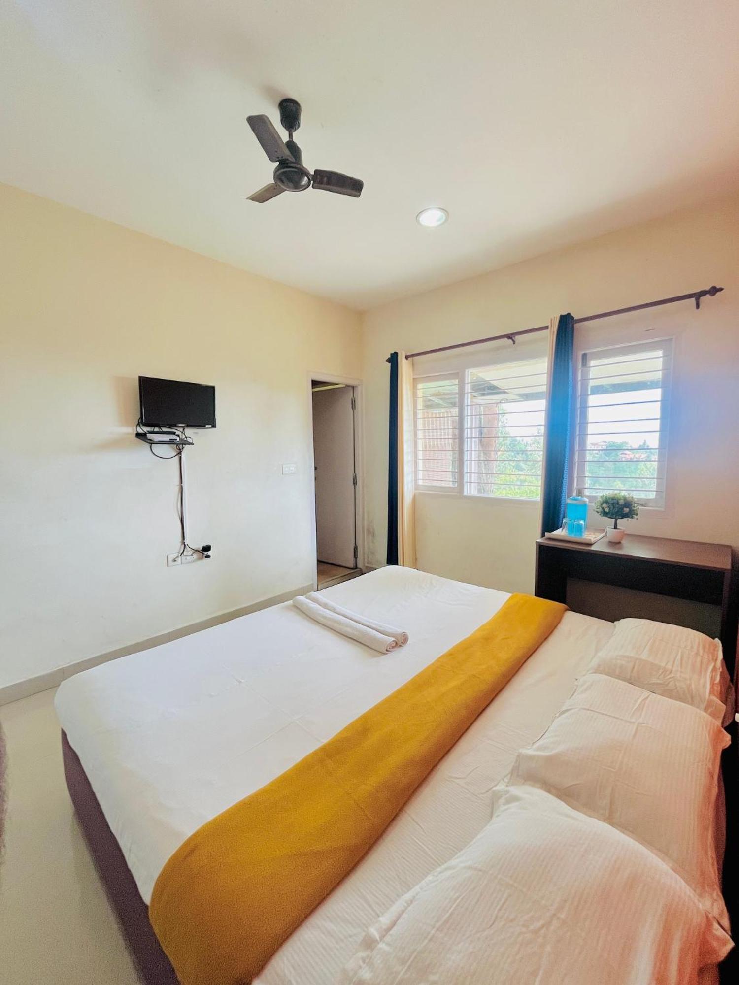 Nilgiris Inn Котагири Экстерьер фото